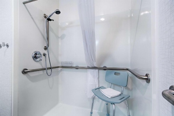 Hampton Inn By Hilton Salina image 27